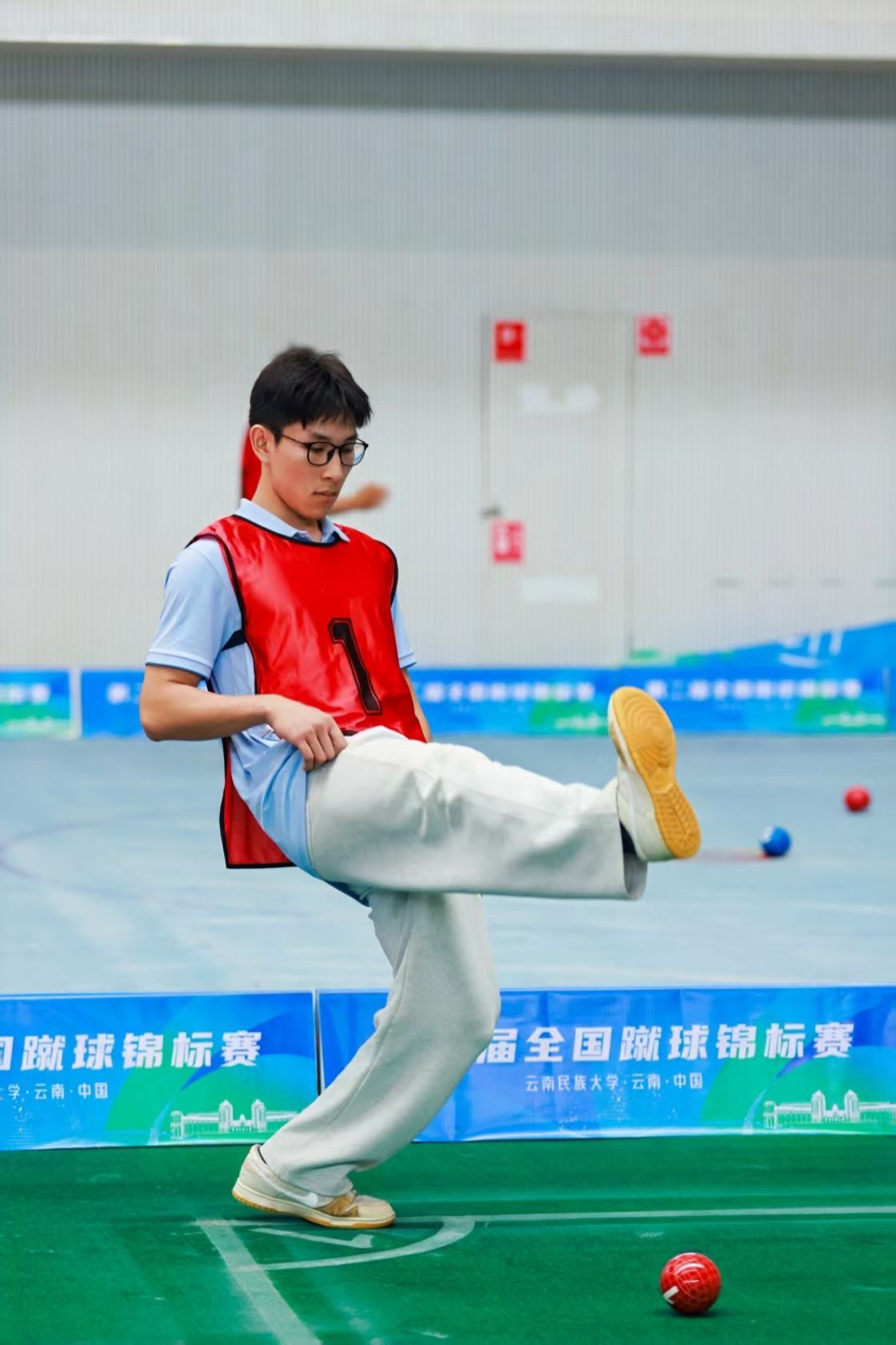 833体育超级联赛图片