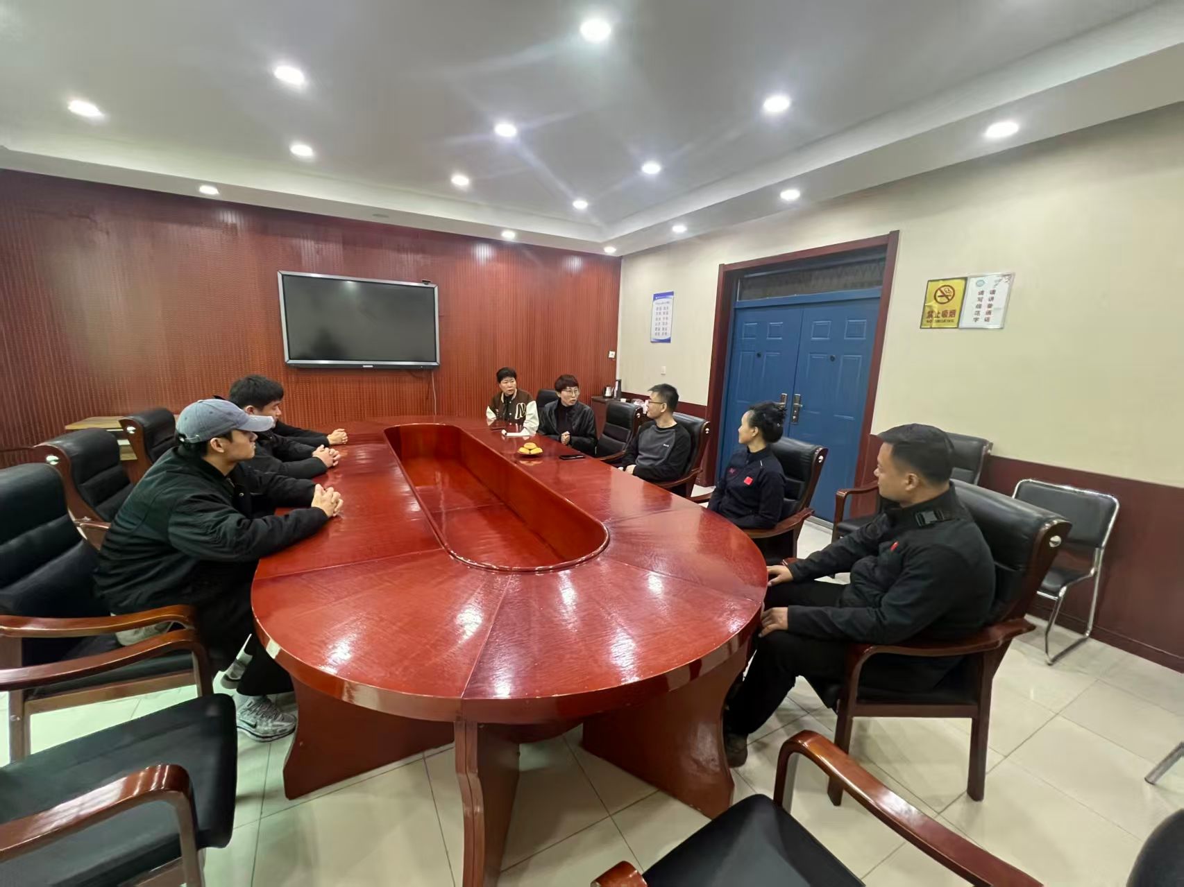 833体育安全通道图片
