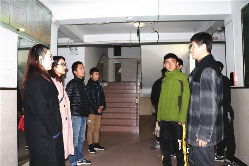 833体育超级联赛图片